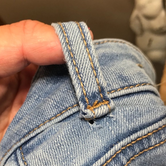 AMERICAN EAGLE 💫 SUPER STRETCH light wash jeans - Picture 5 of 7